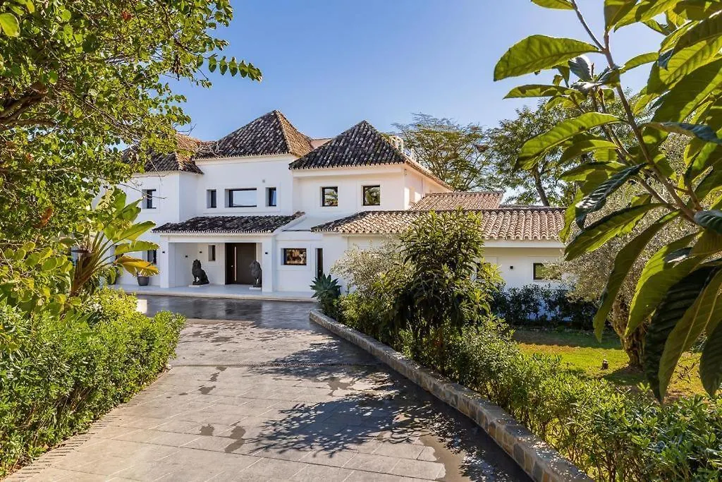 Finca Las Flores Estepona Villa