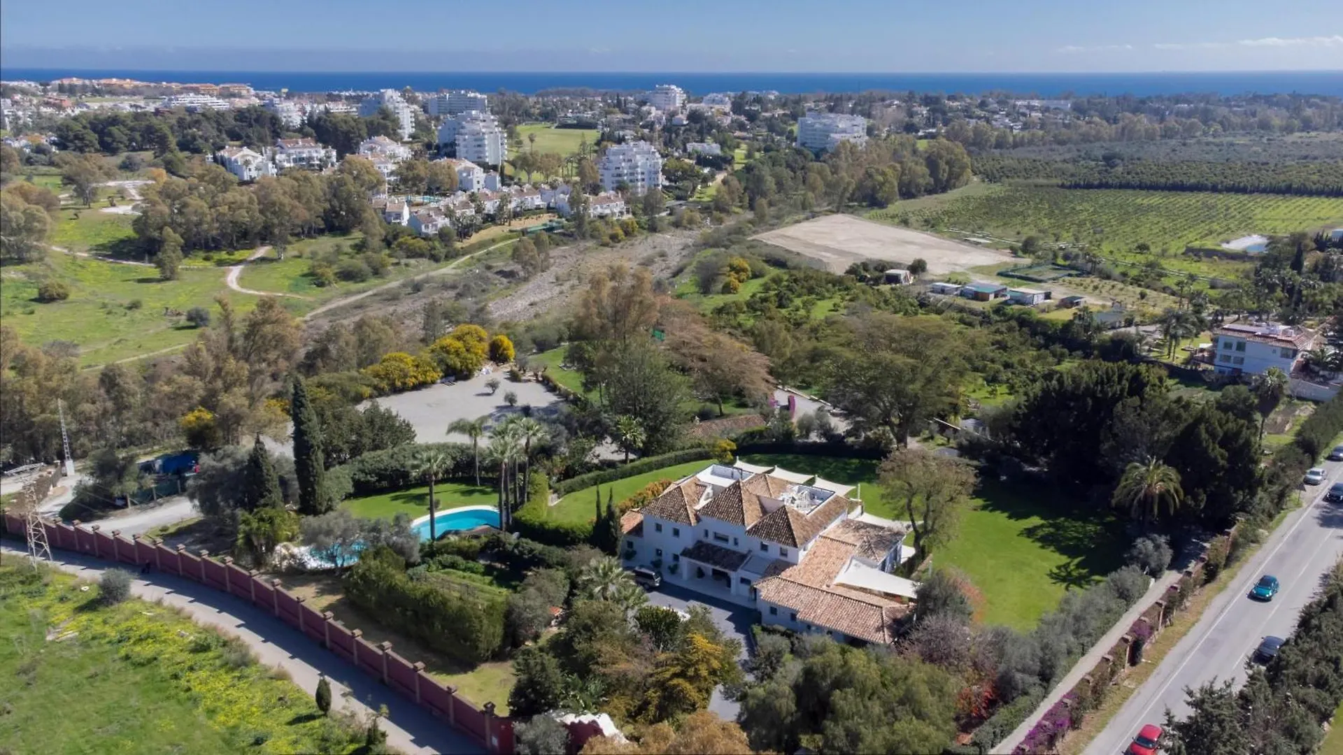 Finca Las Flores Estepona 0*,  İspanya